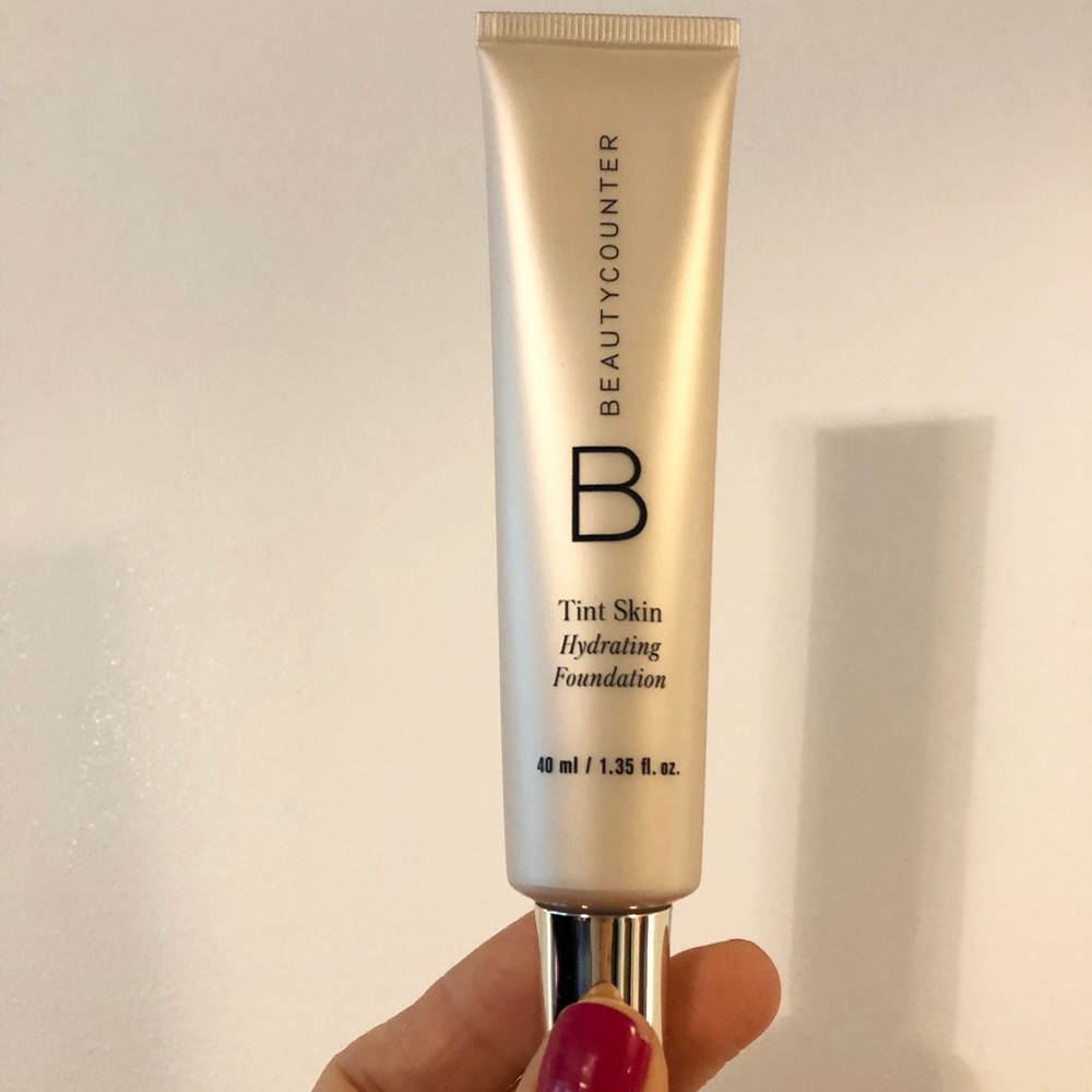 BeautyCounter New! tint skin foundation in Linen